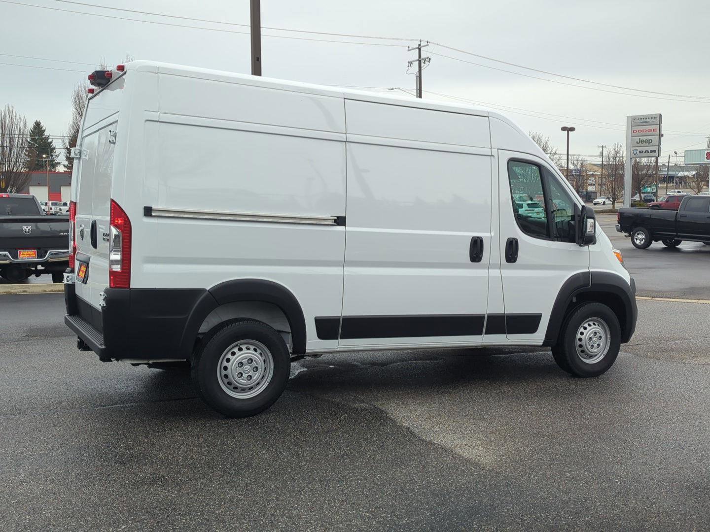Used 2024 RAM ProMaster 1500 w/ Convenience Group image 9