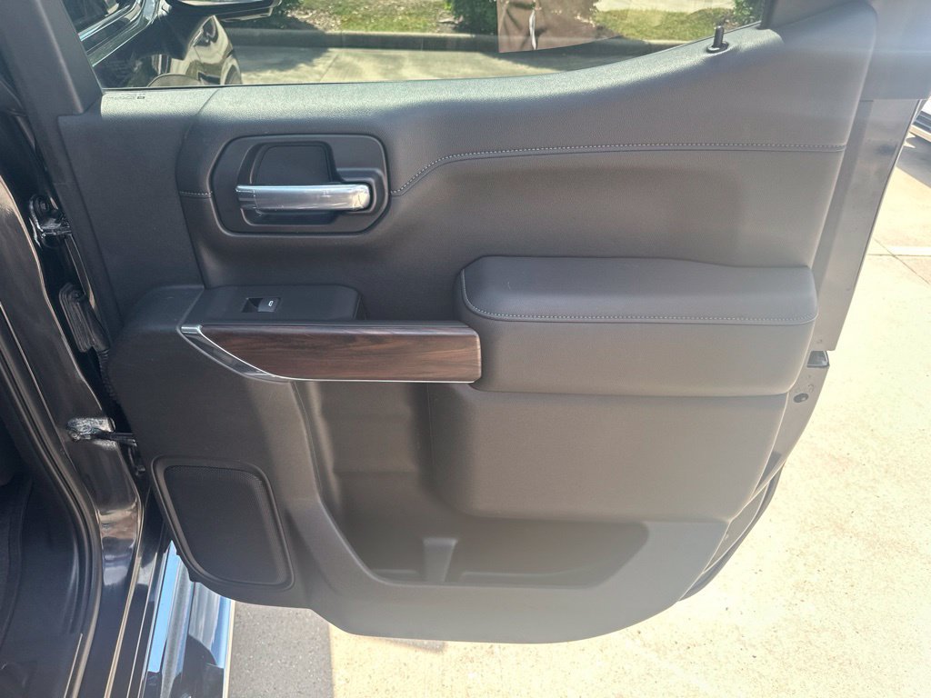 Used 2020 GMC Sierra 1500 SLT AWD/4WD image 32