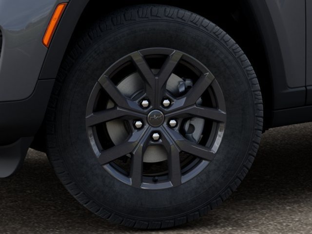 New 2027 Jeep Grand Cherokee Laredo X AWD/4WD image 8