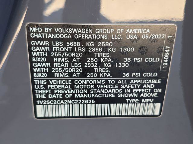 Used 2022 Volkswagen Atlas Cross Sport SEL R-Line AWD/4WD image 39