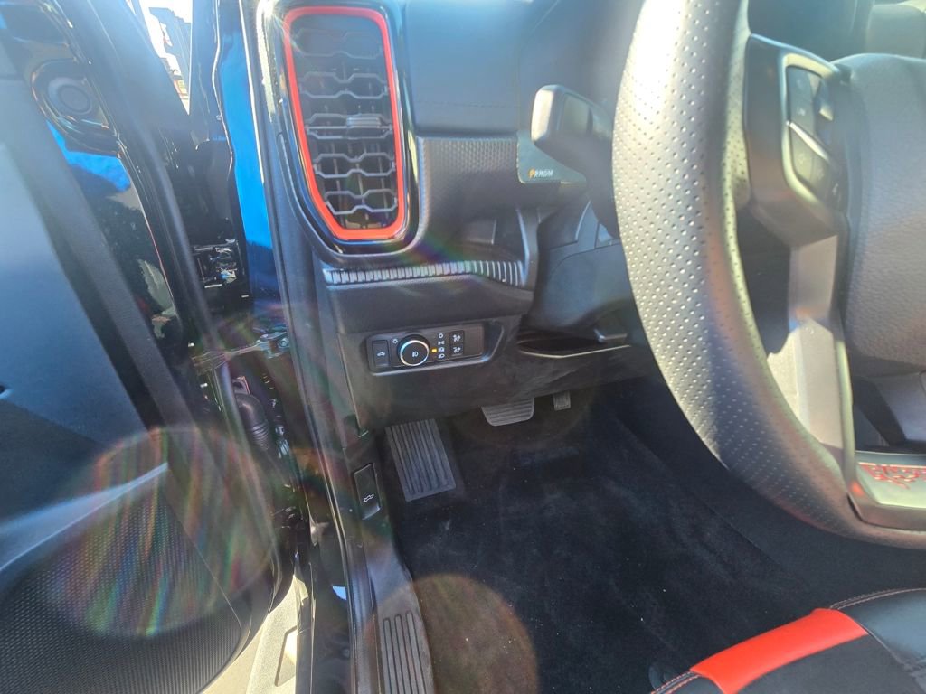 Used 2025 Ford Ranger Raptor image 9