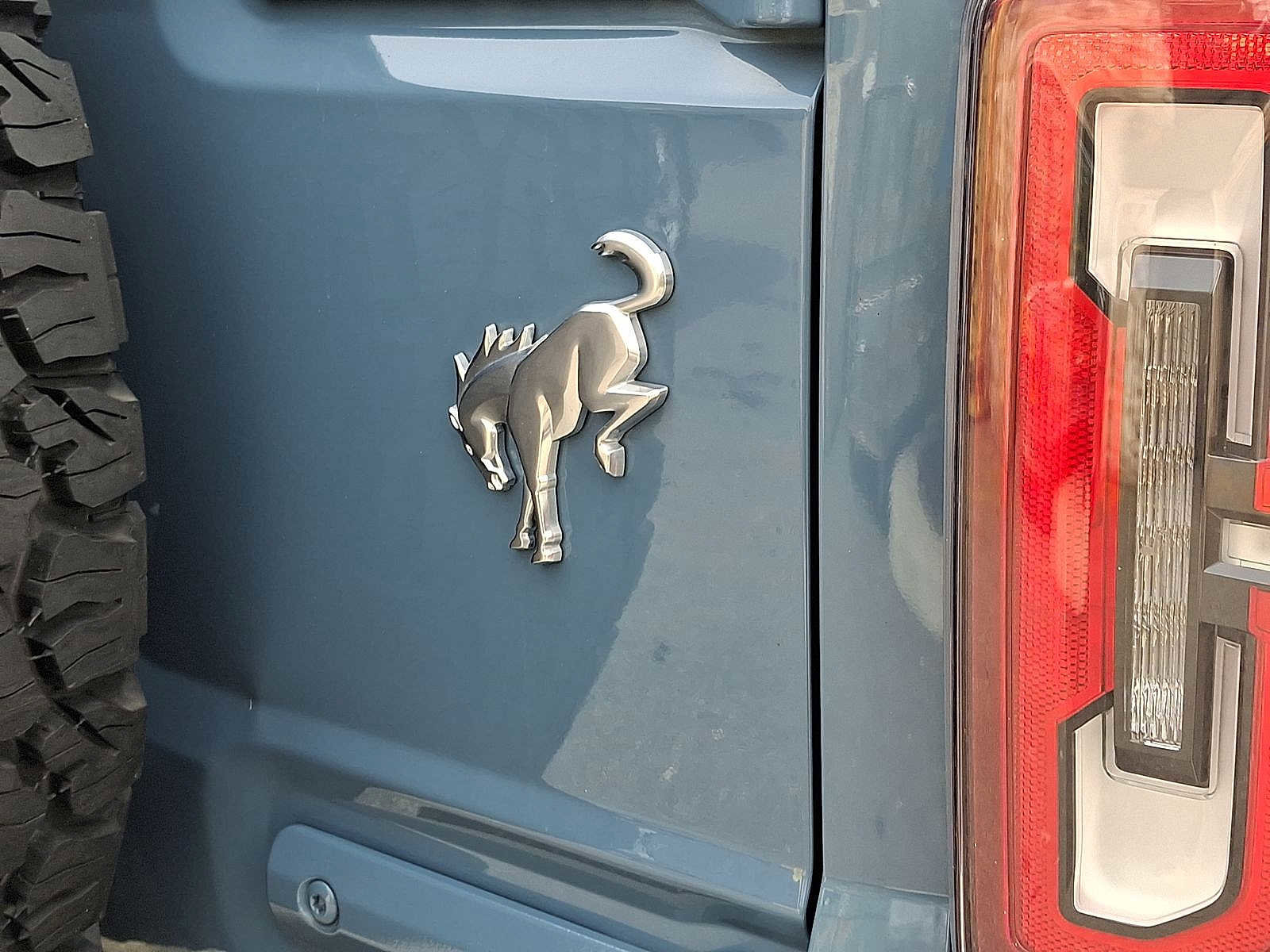 Used 2021 Ford Bronco Badlands image 24