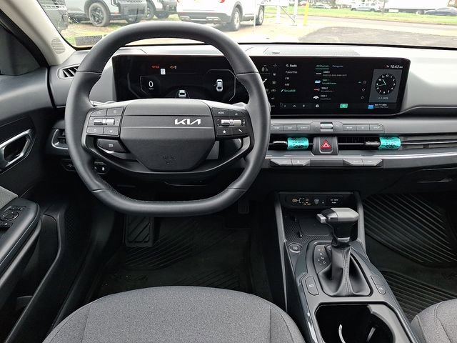 Certified 2025 Kia K4 EX image 11