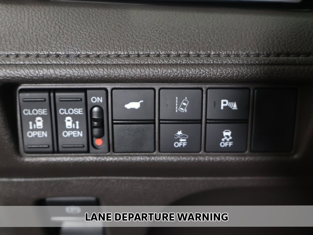 Used 2018 Honda Odyssey Elite image 8