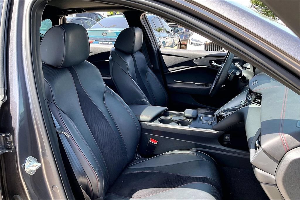 Used 2023 Acura TLX w/ A-SPEC Pkg FWD image 9