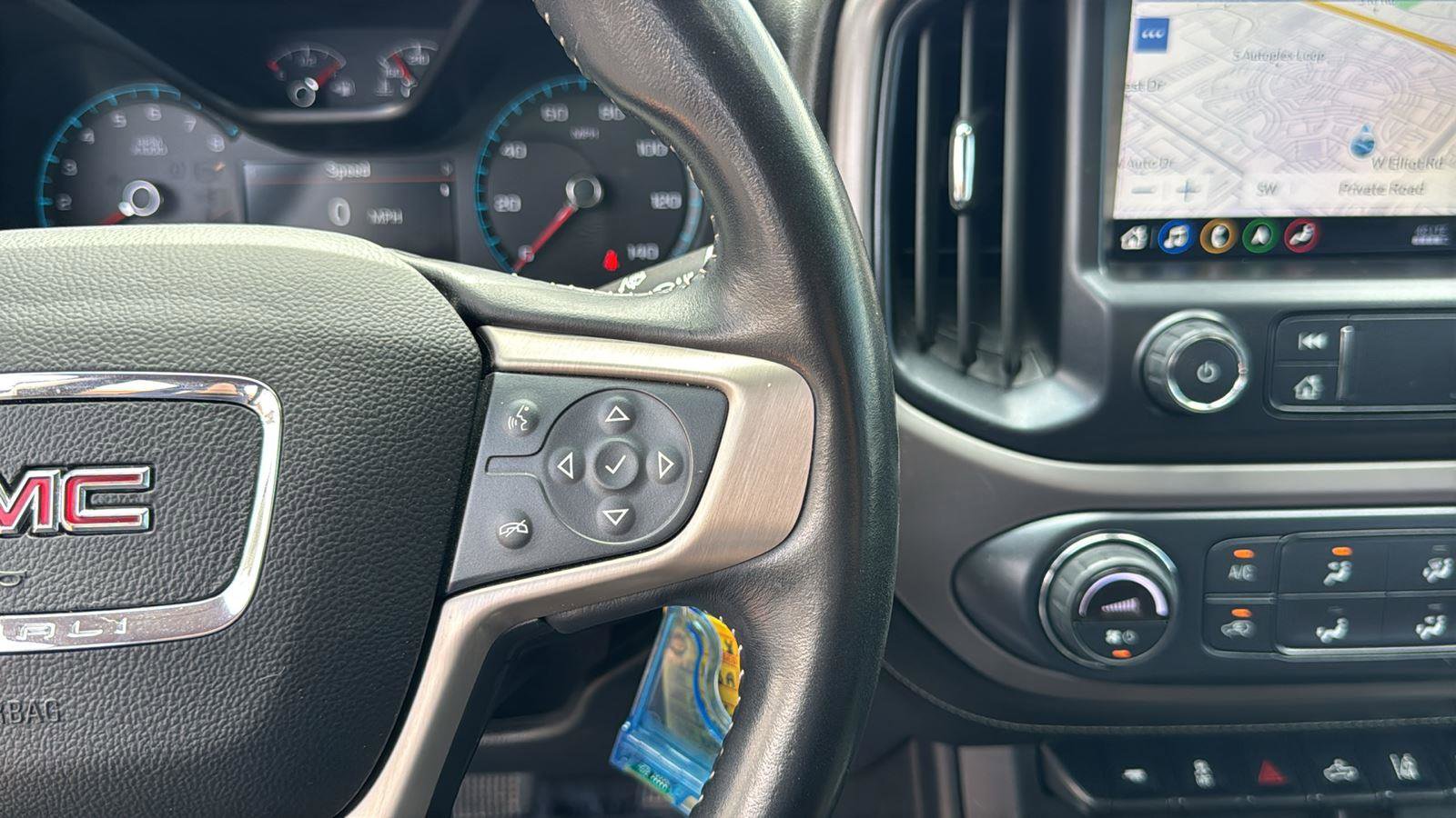 Used 2022 GMC Canyon Denali AWD/4WD image 14