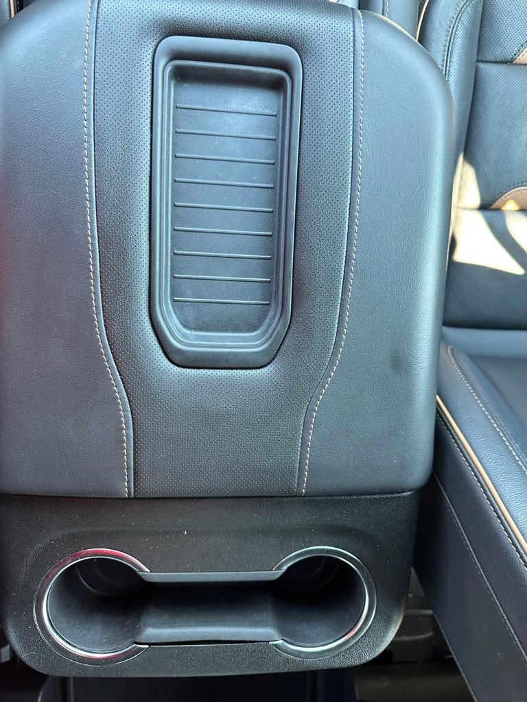 Used 2022 GMC Yukon AT4 w/ Max Trailering Package image 18