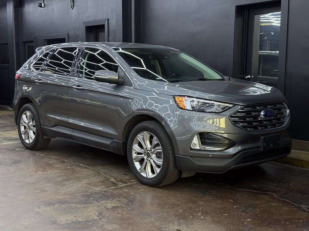 Used 2023 Ford Edge Titanium image 11