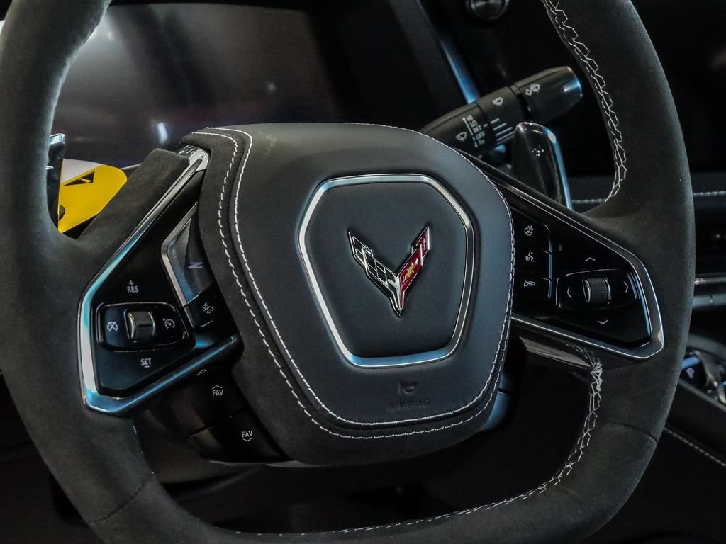 New 2027 Chevrolet Corvette Grand Sport w/ Z52 Sport Performance Package RWD image 25