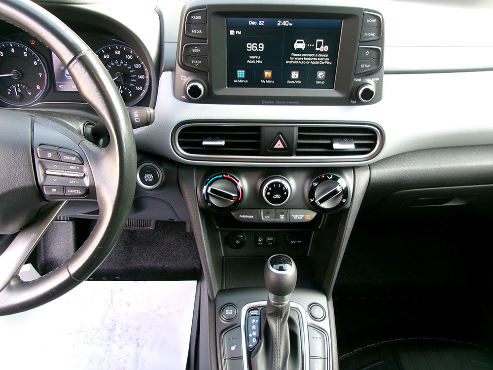 Used 2019 Hyundai Kona SEL image 16