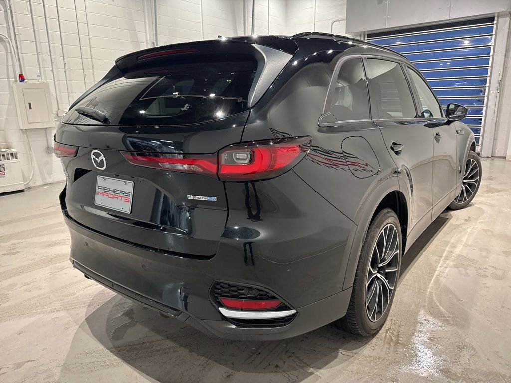 Used 2025 MAZDA CX-70 Plug-In Hybrid w/ Premium Pkg image 4