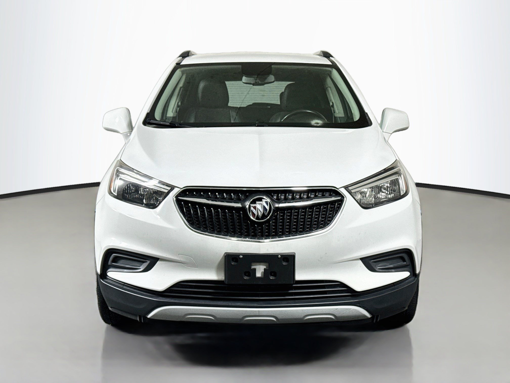 Used 2020 Buick Encore Preferred FWD image 2