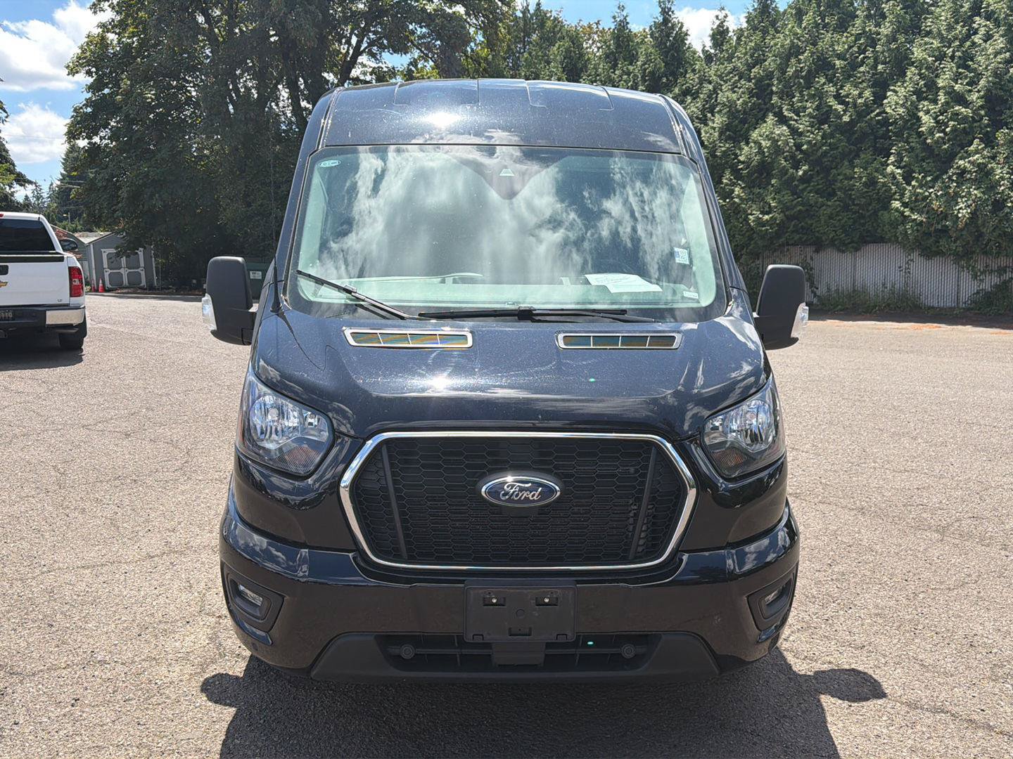 Used 2024 Ford Transit 350 XLT RWD image 5