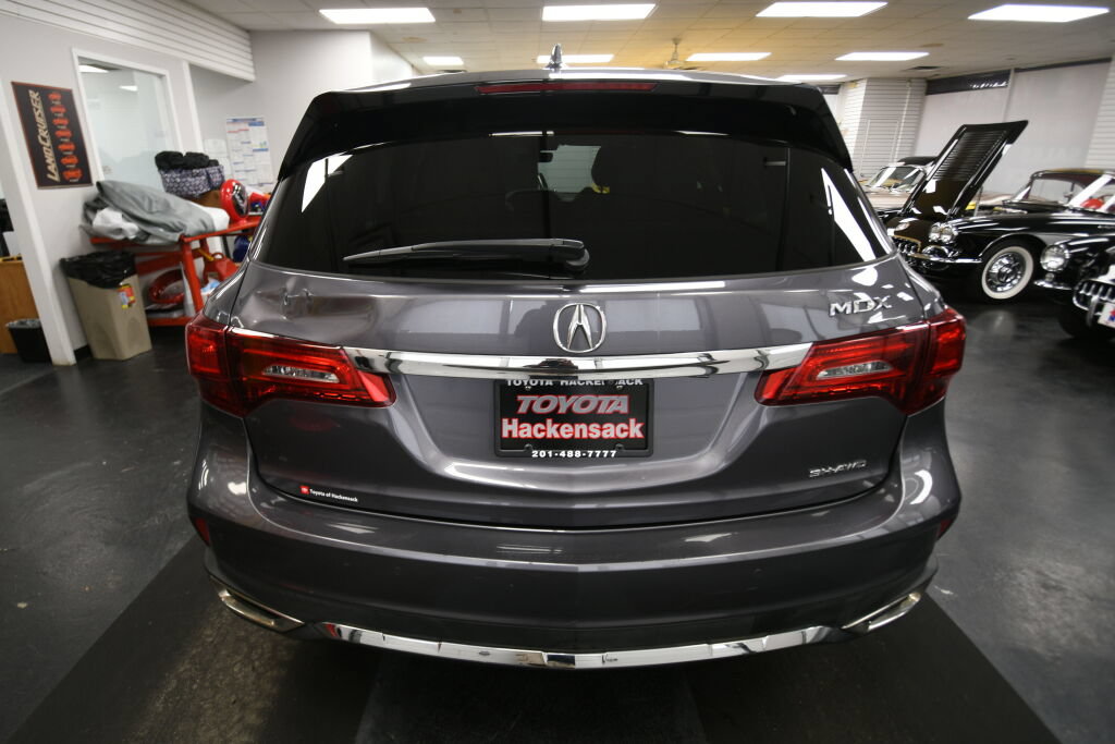 Used 2020 Acura MDX SH-AWD w/ Technology Package image 6