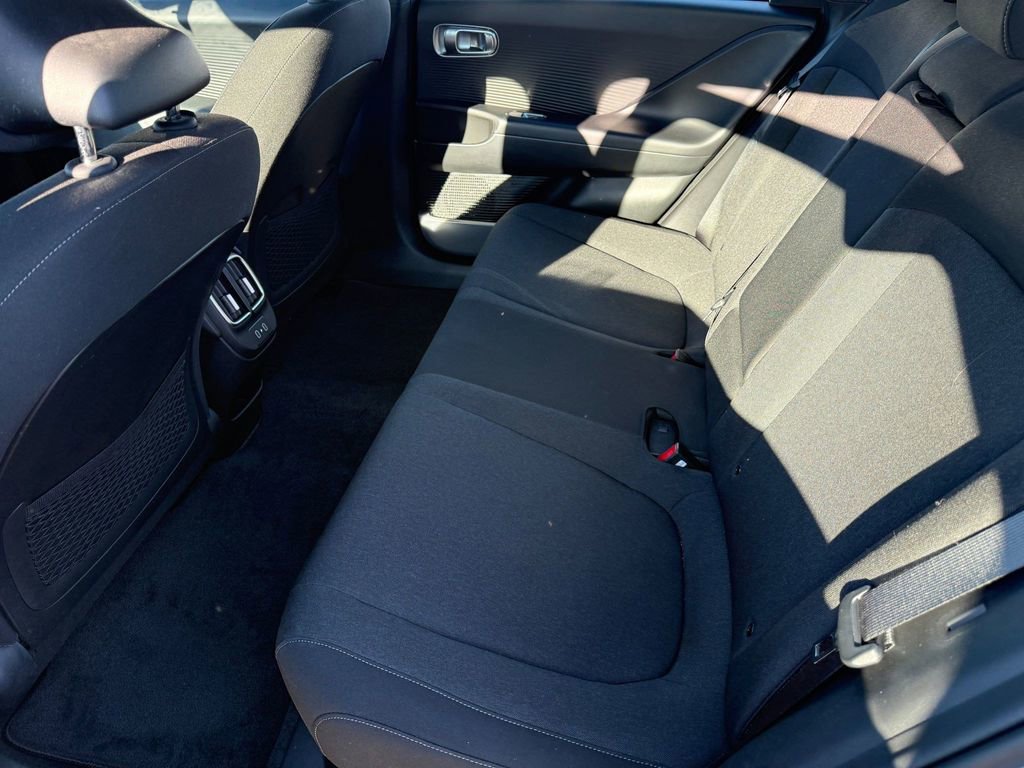 Used 2023 Hyundai Ioniq 6 SE image 12