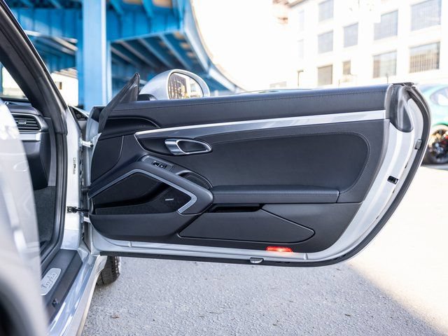 Certified 2017 Porsche 911 Turbo AWD/4WD image 48