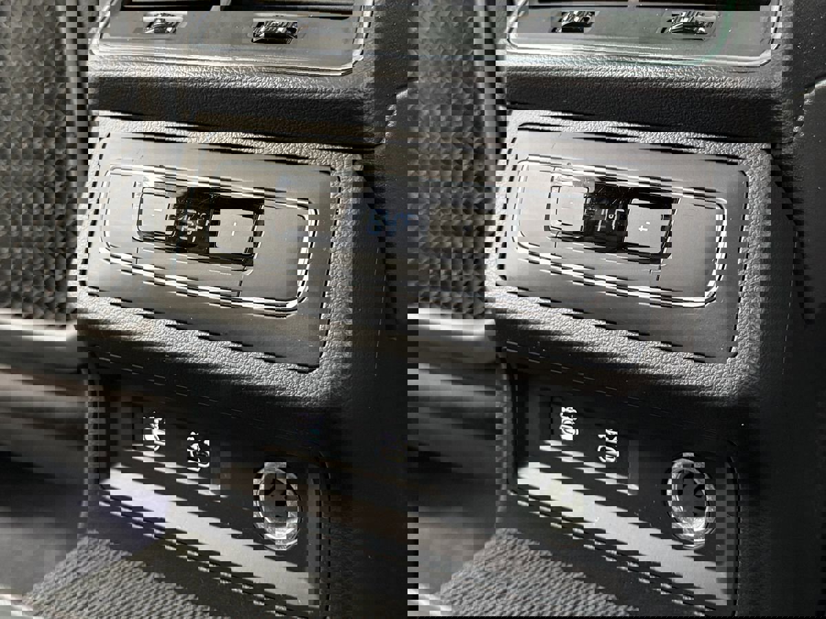 Used 2021 Audi A6 Premium Plus w/ Premium Plus Package image 32