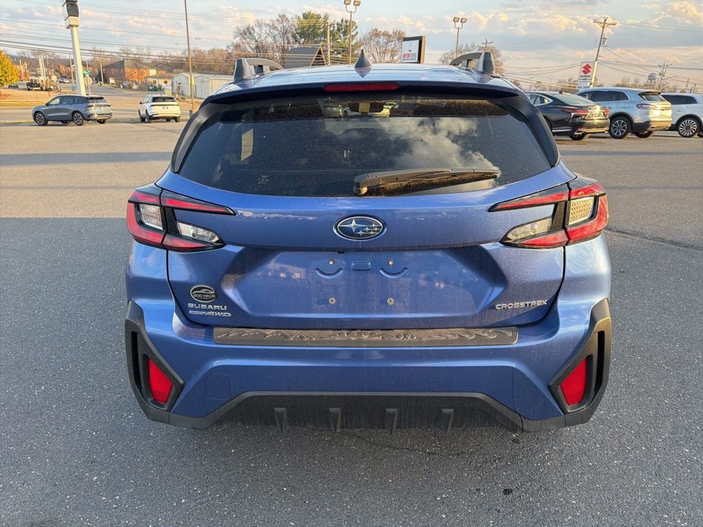 Certified 2025 Subaru Crosstrek 2.0i Premium image 4