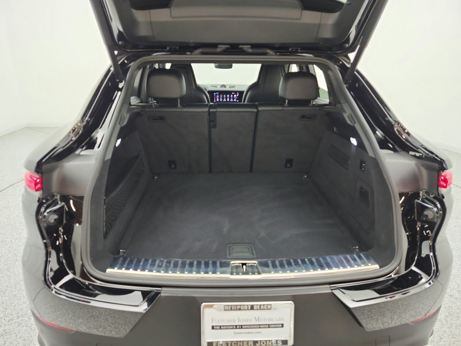 Used 2024 Porsche Cayenne S AWD/4WD image 21