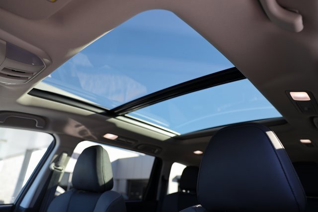 Certified 2025 Subaru Ascent Onyx Edition image 50