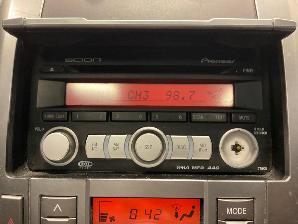 Used 2008 Scion tC image 21