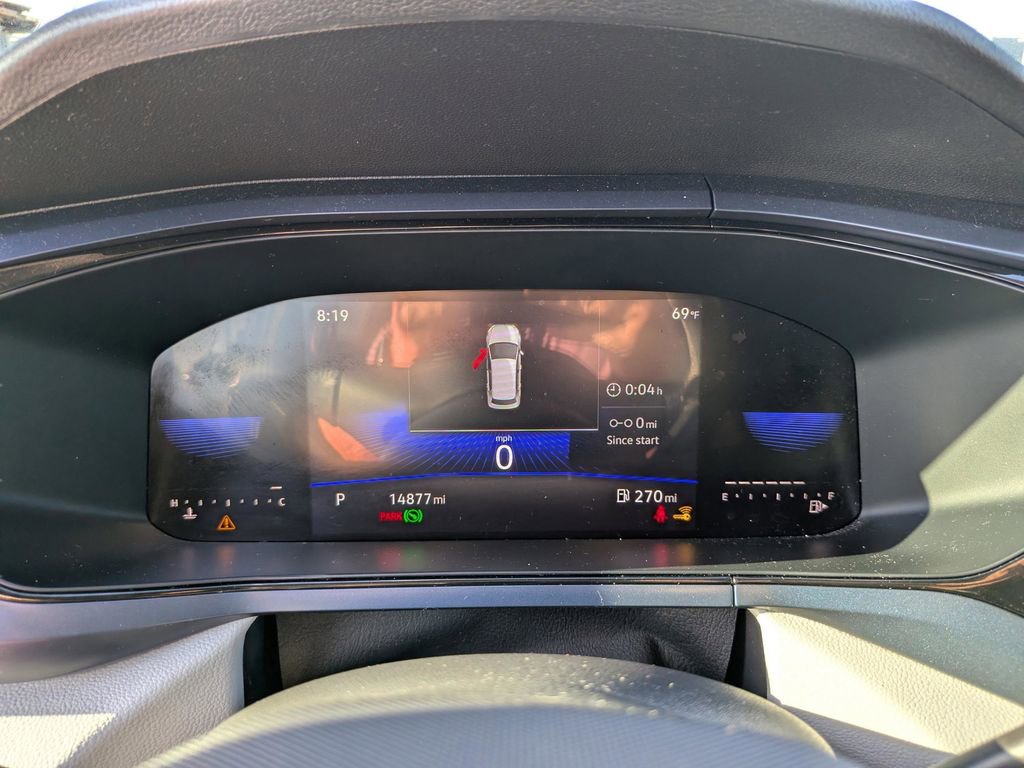Certified 2023 Volkswagen Taos SE FWD image 30