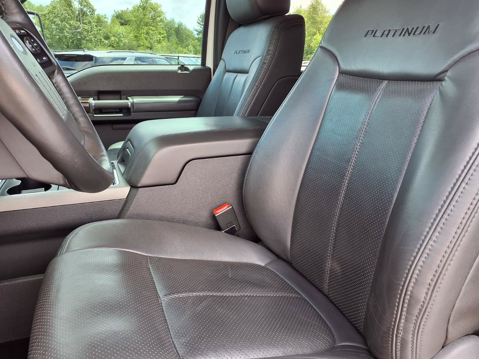Used 2015 Ford F350 Platinum w/ Snow Plow Prep Package AWD/4WD image 3