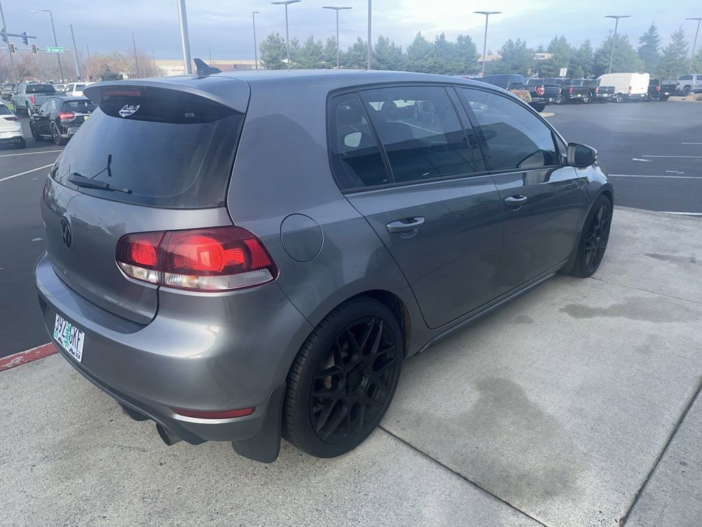 Used 2012 Volkswagen Golf 4-Door image 4