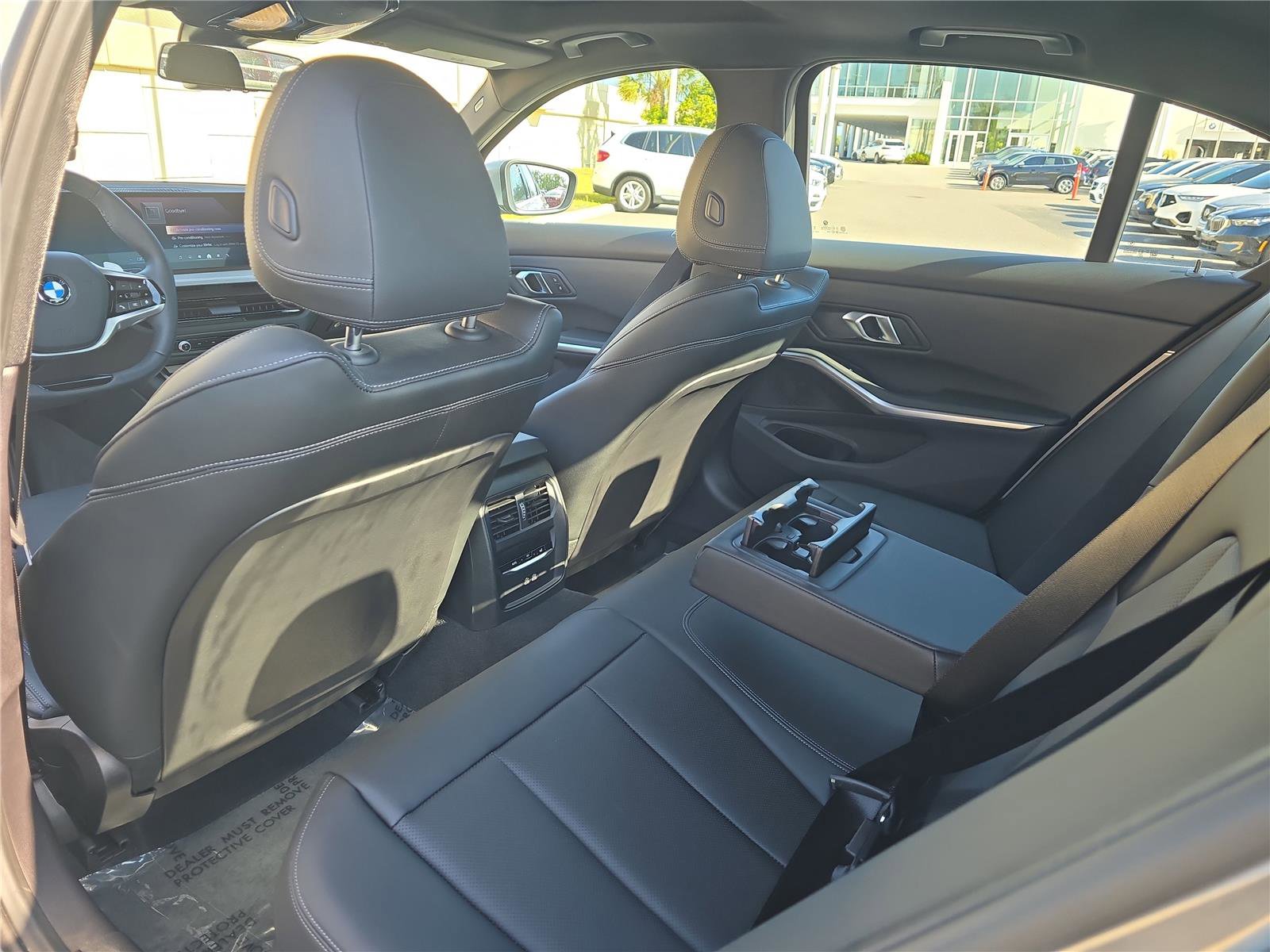 Used 2025 BMW 330i Sedan RWD image 11