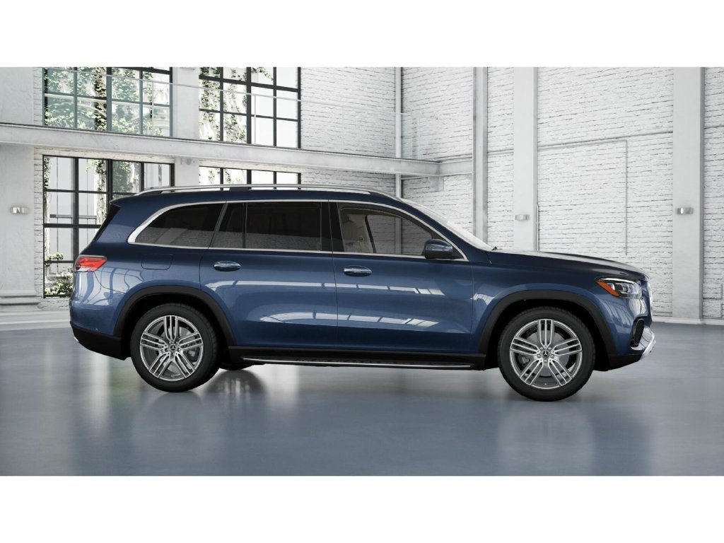 Used 2024 Mercedes-Benz GLS 450 4MATIC image 15