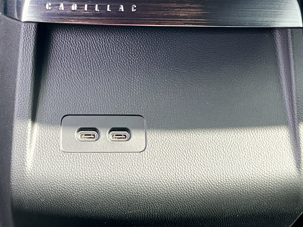 Used 2025 Cadillac Lyriq Sport RWD image 26