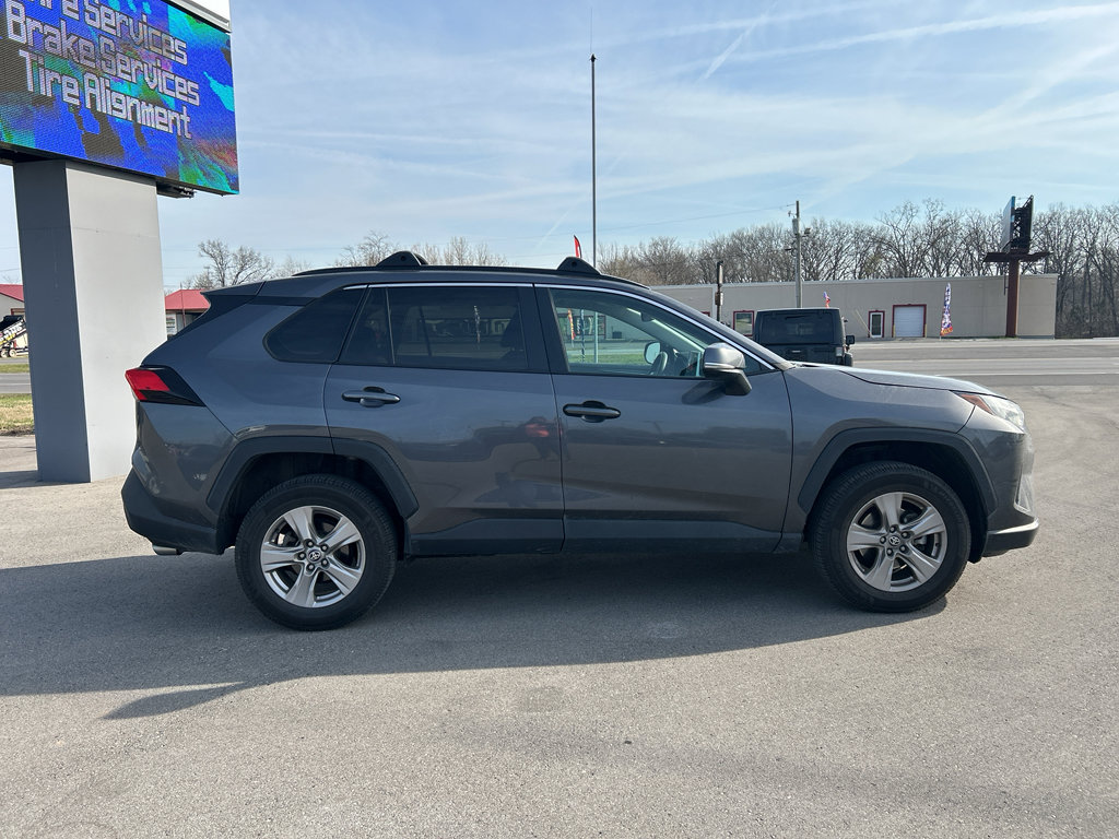 Used 2023 Toyota RAV4 XLE image 7