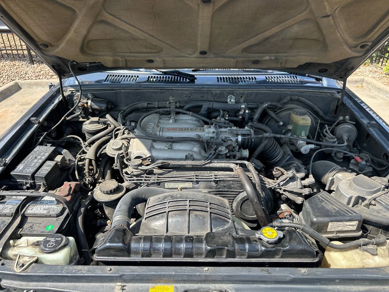 Used 1993 Toyota 4Runner SR5 AWD/4WD image 30