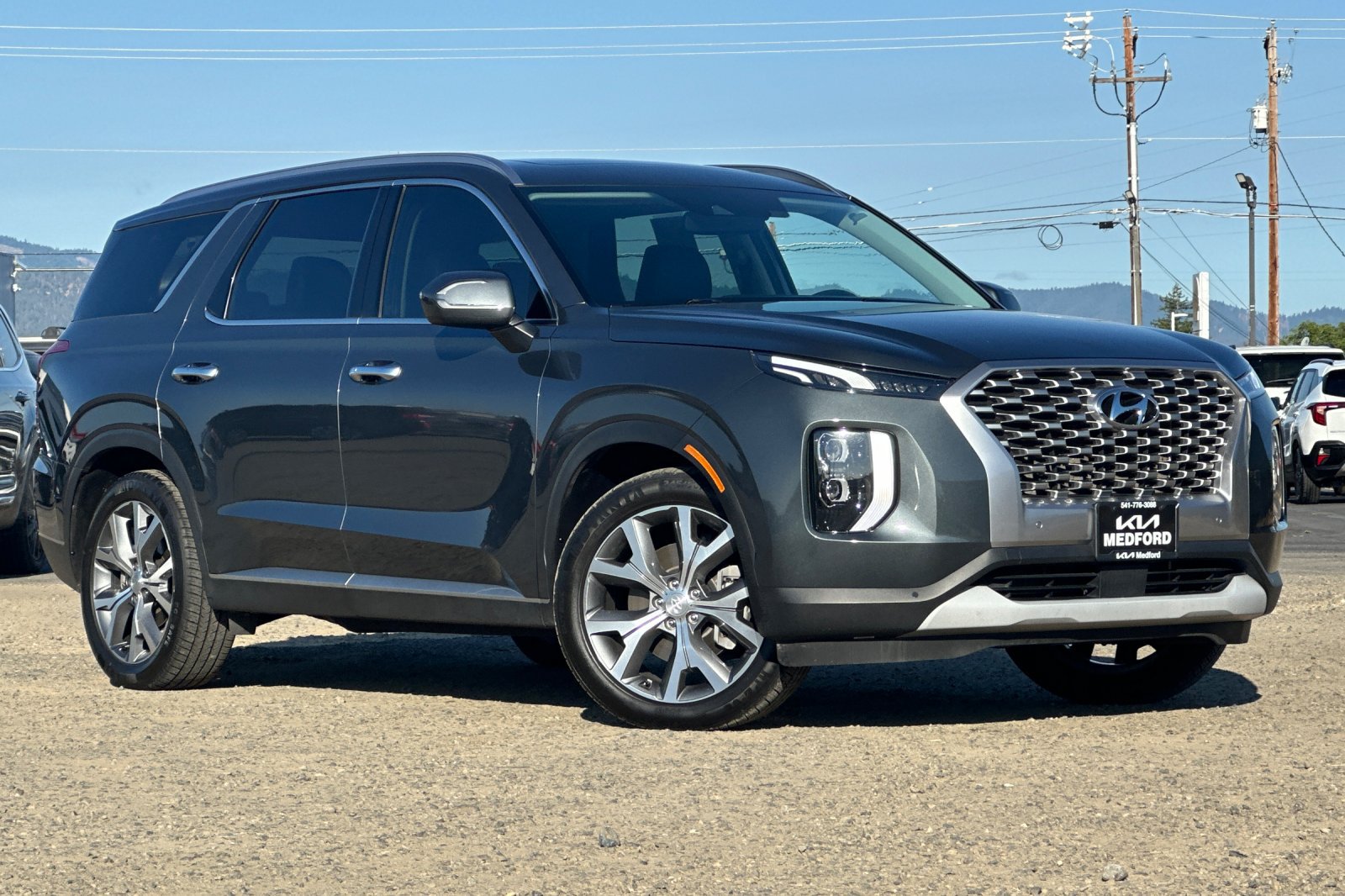 Used 2022 Hyundai Palisade SEL w/ Premium Package AWD/4WD image 2