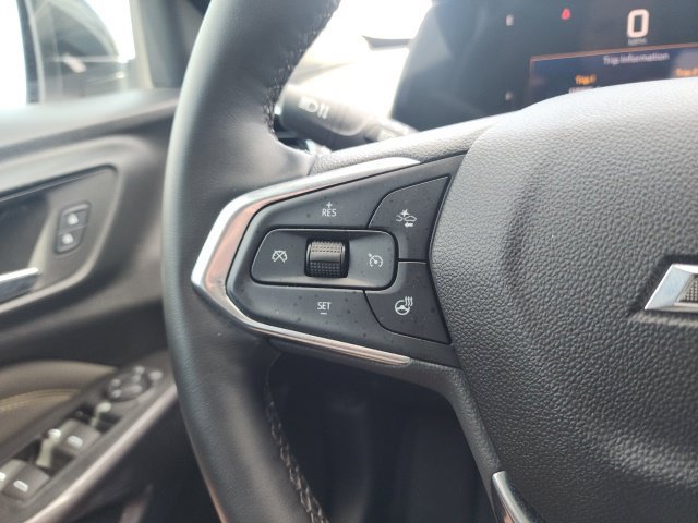 Used 2025 Chevrolet Trax ACTIV w/ Driver Confidence Package FWD image 31
