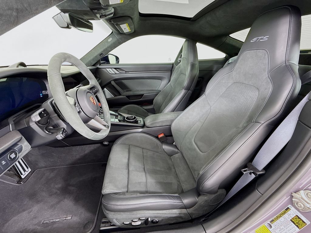 Used 2026 Porsche 911 Carrera 4 GTS AWD/4WD image 5