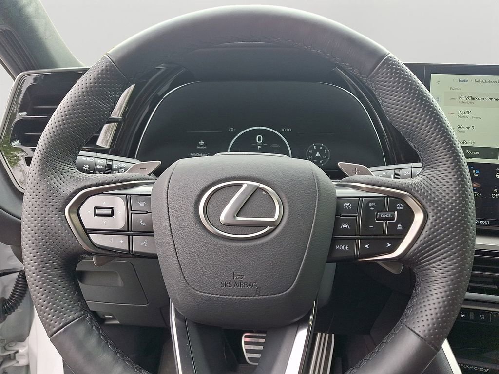 Used 2025 Lexus TX 500h AWD image 21