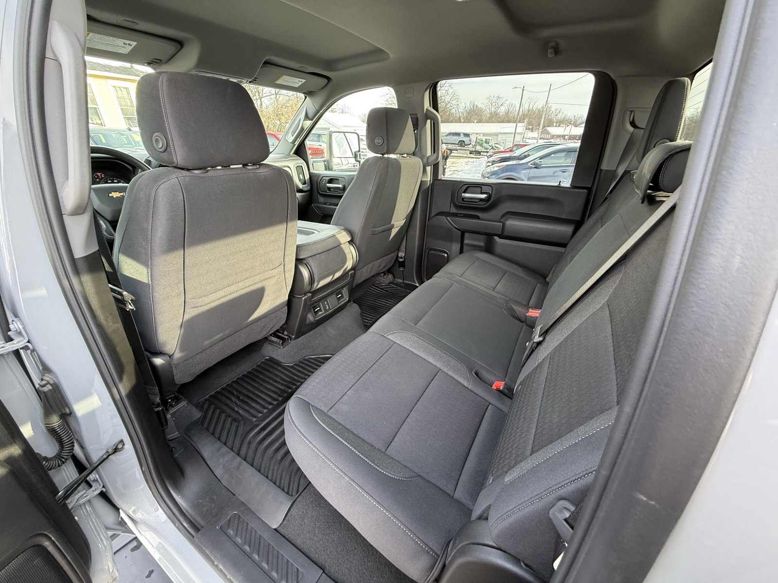 Used 2025 Chevrolet Silverado 2500 Custom w/ Custom Value Package image 29