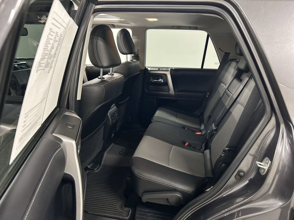 Used 2023 Toyota 4Runner SR5 Premium w/ Moonroof Package AWD/4WD image 21