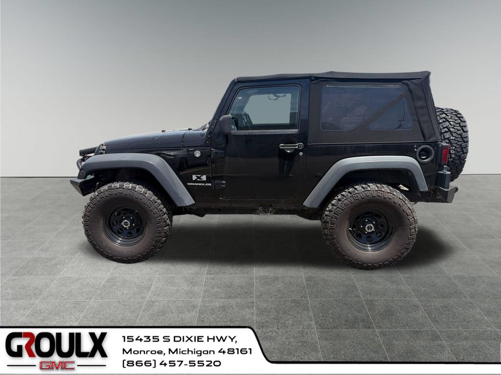 Used 2008 Jeep Wrangler X AWD/4WD image 3