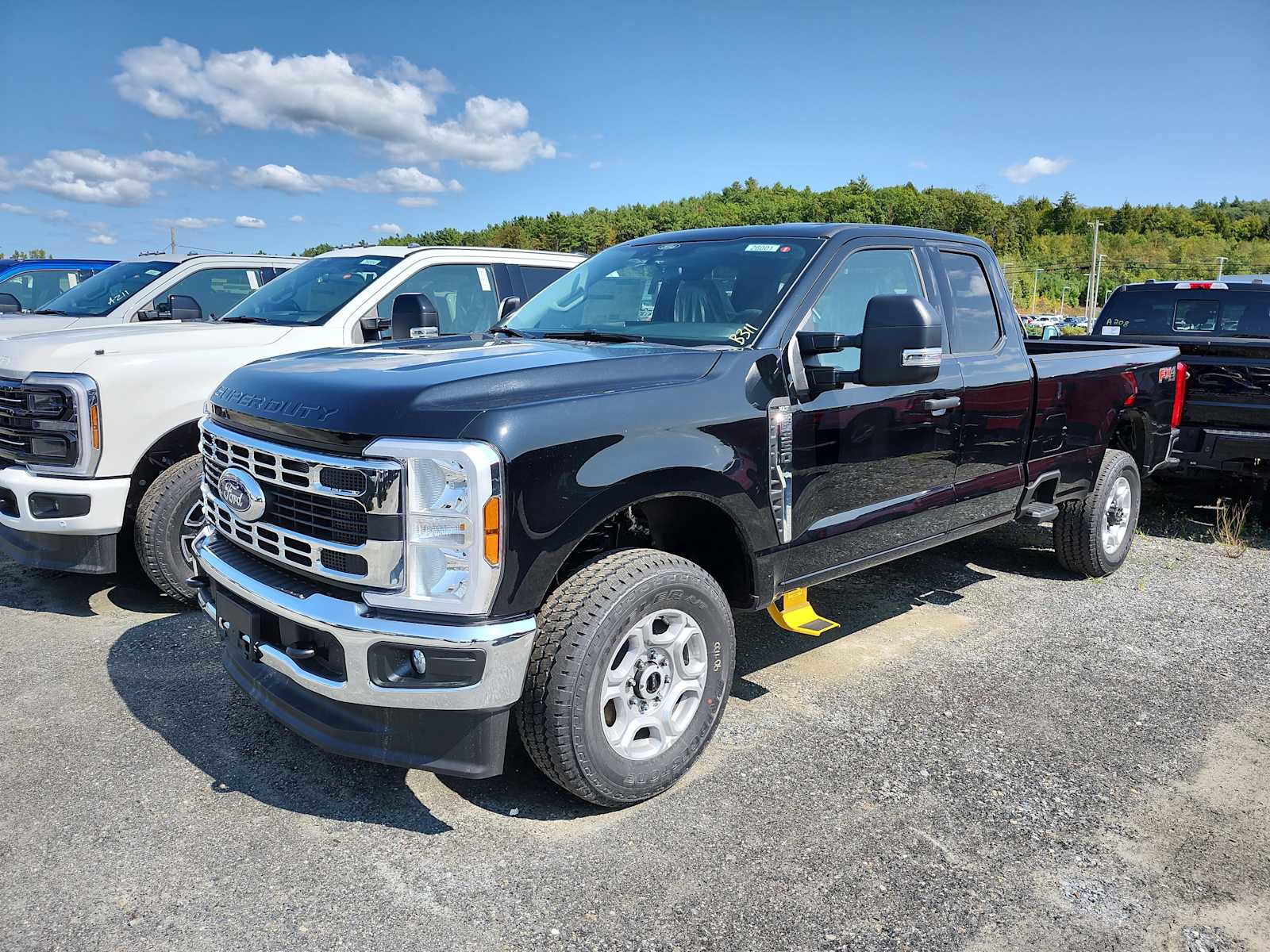 New 2026 Ford F350 XLT image 1