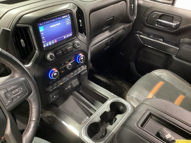 Used 2022 GMC Sierra 2500 AT4 w/ AT4 Premium Plus Package image 5