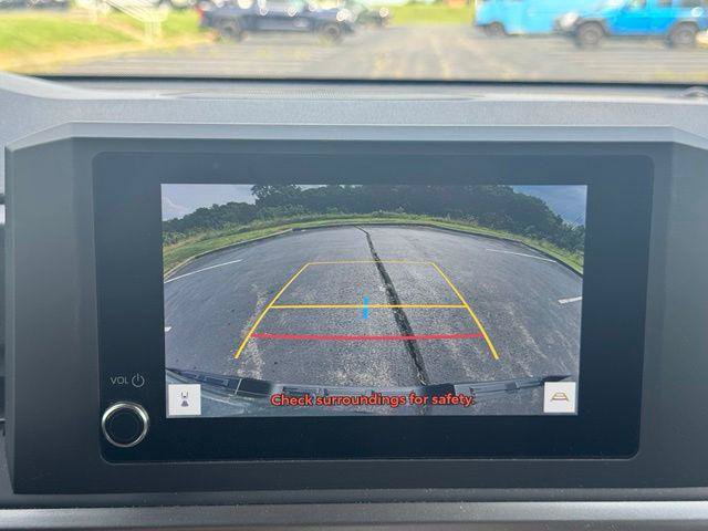 Certified 2024 Toyota Tacoma SR5 AWD/4WD image 22