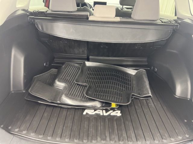 Used 2023 Toyota RAV4 XLE w/ Convenience Package AWD/4WD image 9