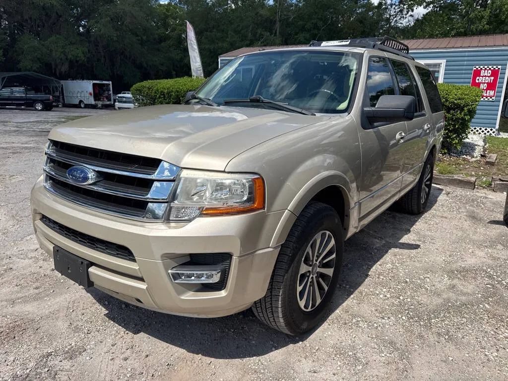 Used 2017 Ford Expedition XLT w/ Equipment Group 202A