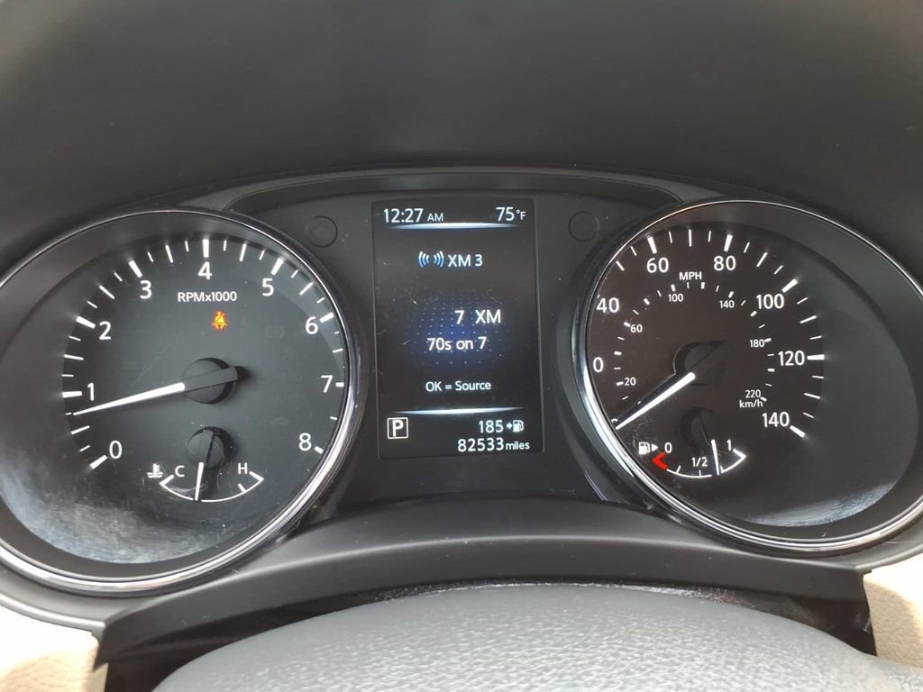 Used 2017 Nissan Rogue S AWD/4WD image 24