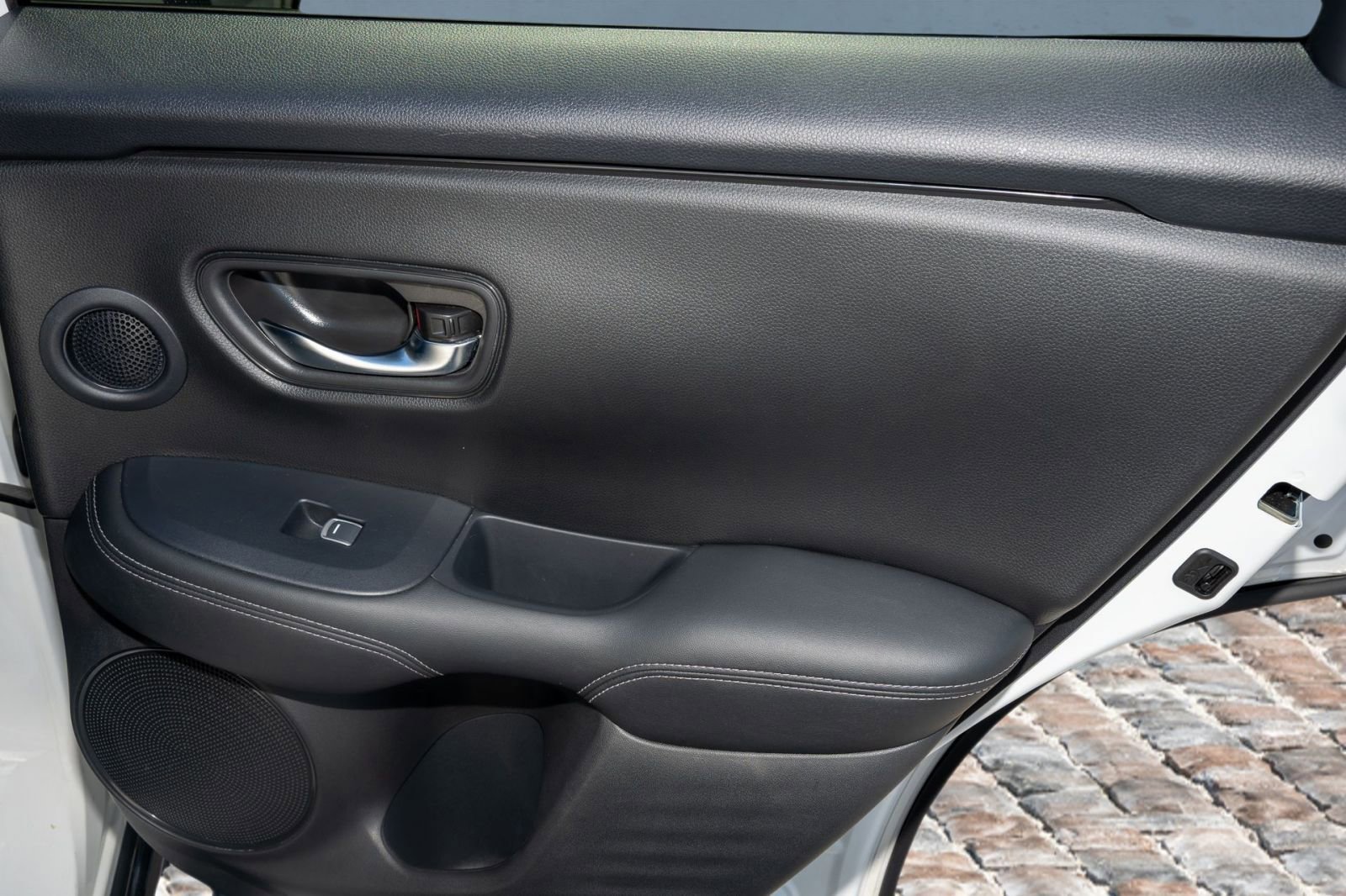 Certified 2025 Honda HR-V EX-L image 13