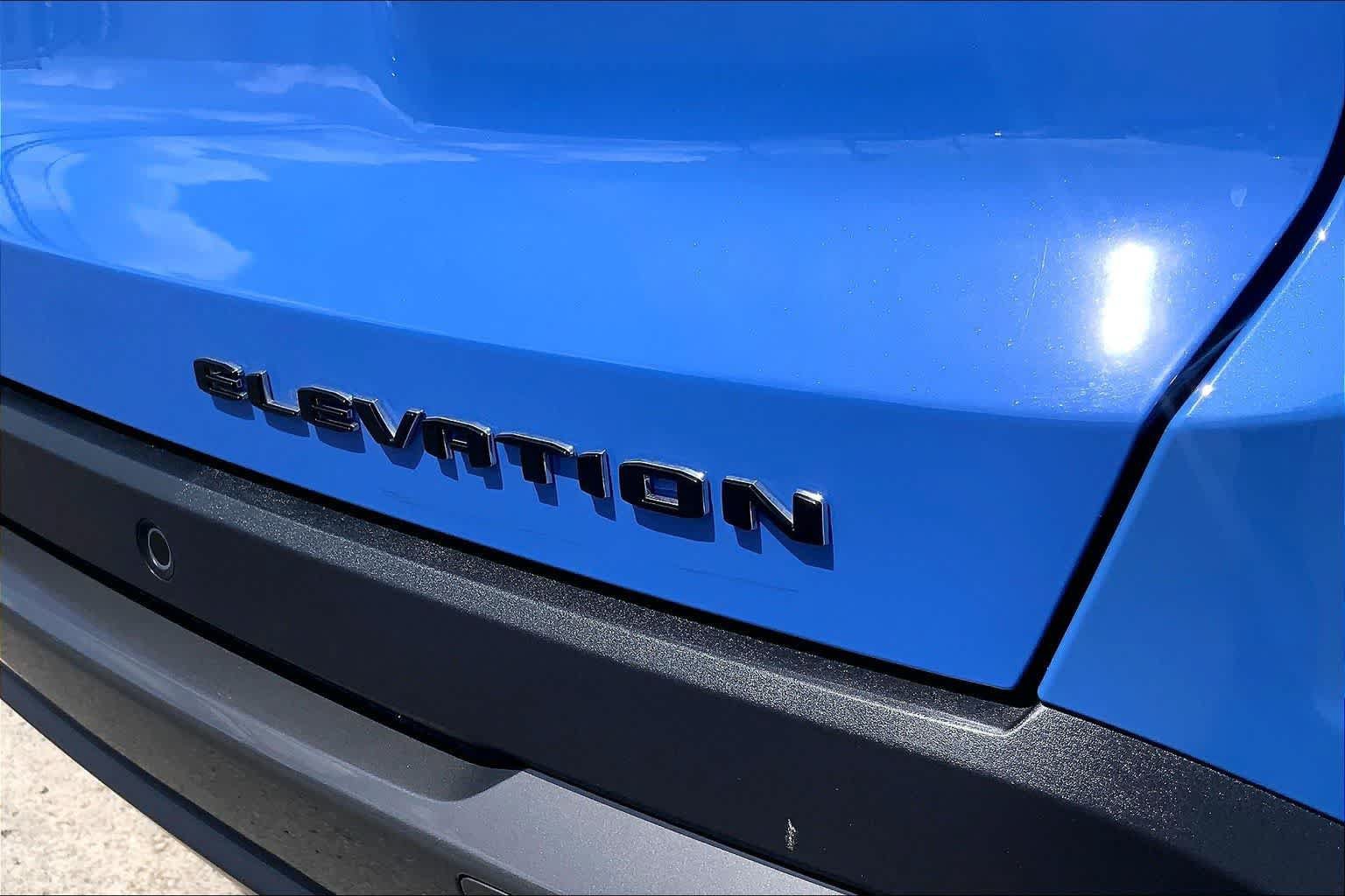 Used 2026 GMC Terrain Elevation w/ LPO, Floor Liner Package FWD image 7