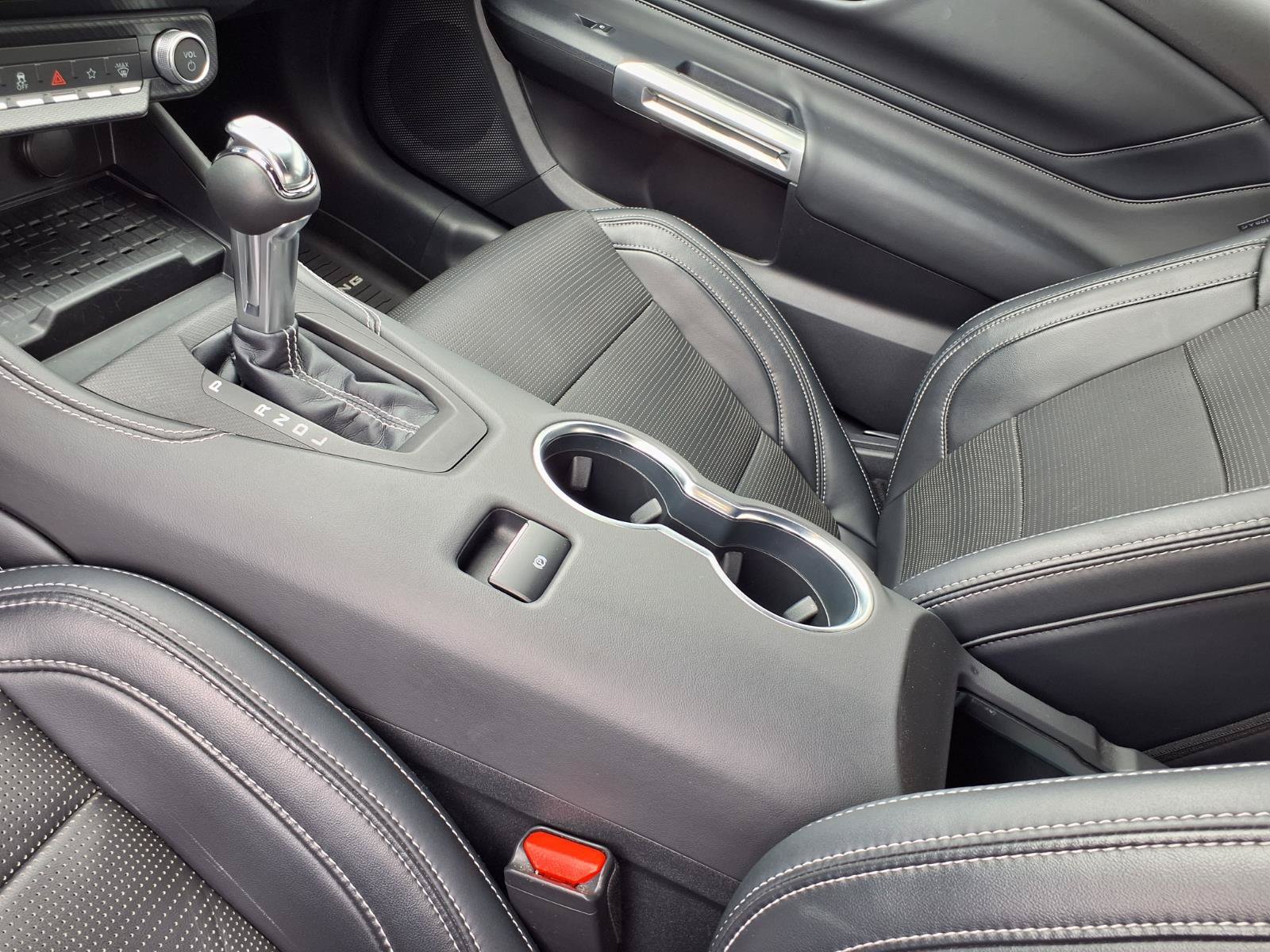 Used 2024 Ford Mustang Premium RWD image 11