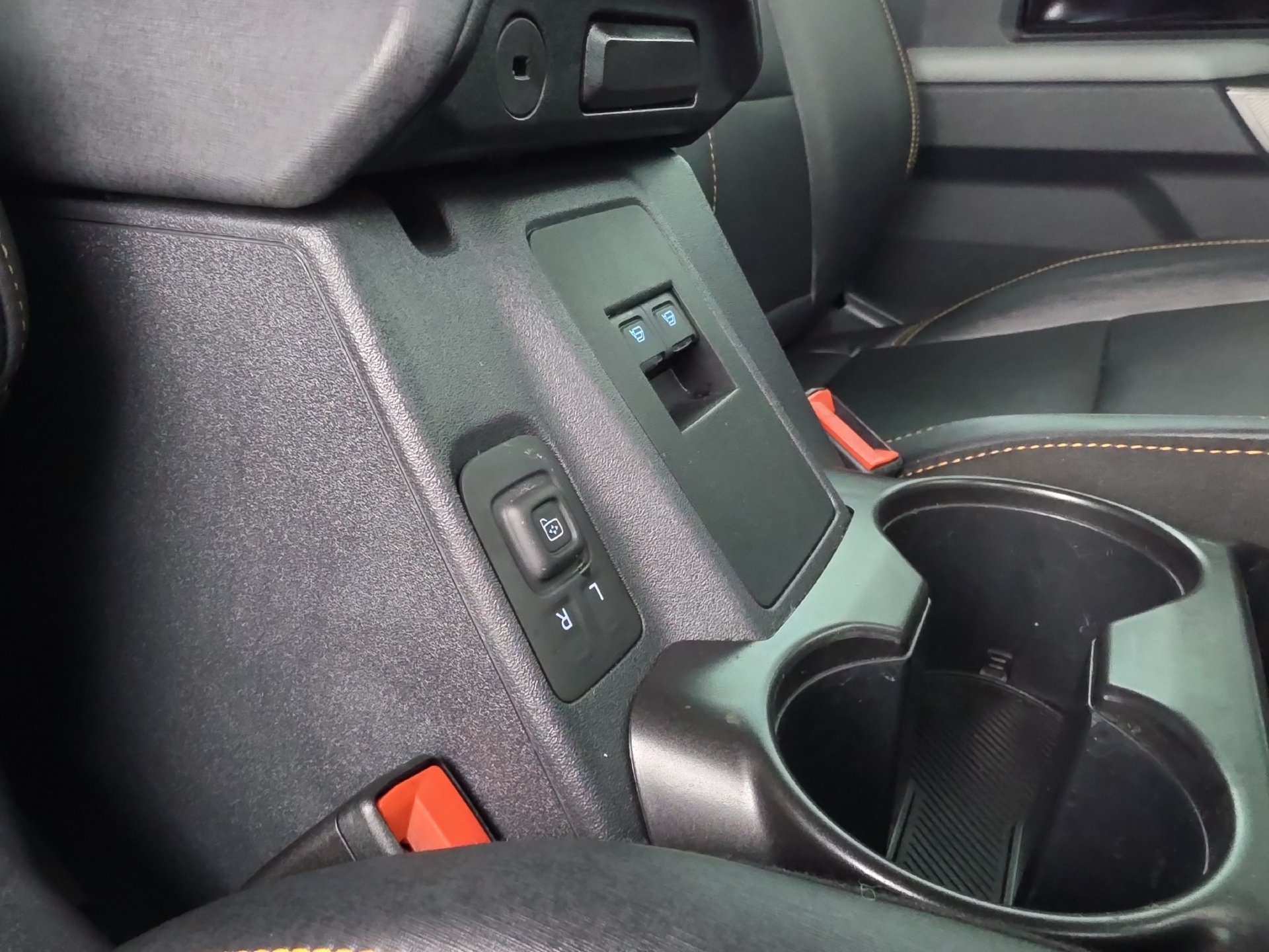 Used 2022 Ford Bronco Badlands AWD/4WD image 34